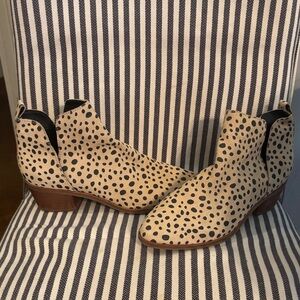 Dolce Vita Black Spotted Tan Ankle Boots